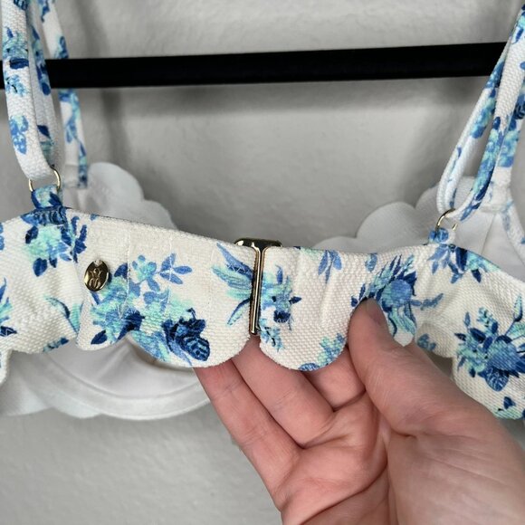 Victorias Secret Floral Underwire Swim top 32A Blue & White Scalloped trim - Picture 7 of 12